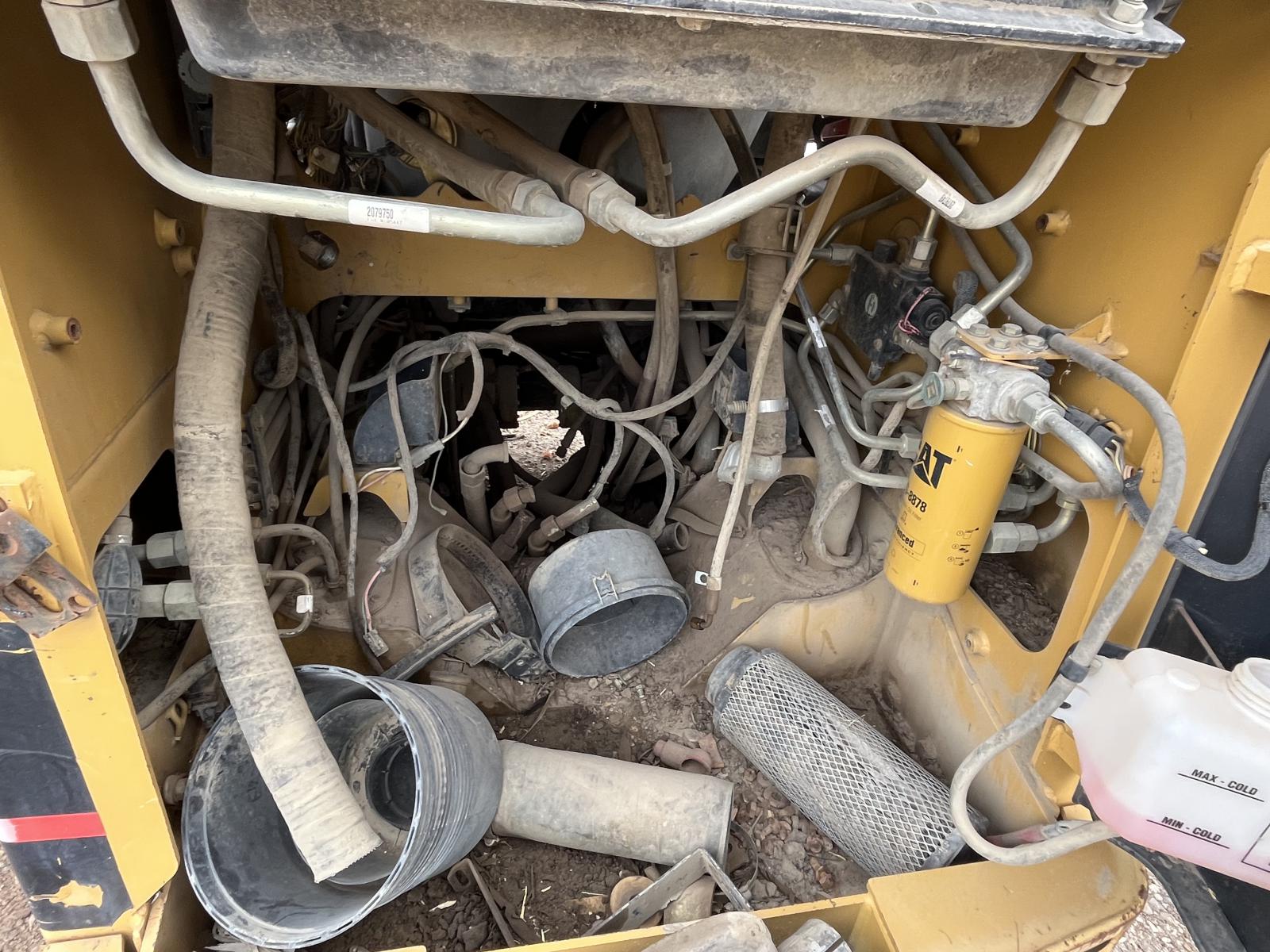 ./imagenes/INVOICE/2019/15920/CATERPILLAR 246 (7).JPG